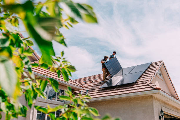 Best Emergency Roof Repair  in Parsons, KS